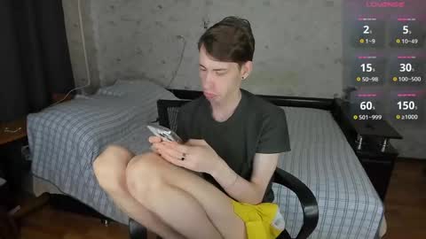 Erick  online show from June 7, 4:28 am
