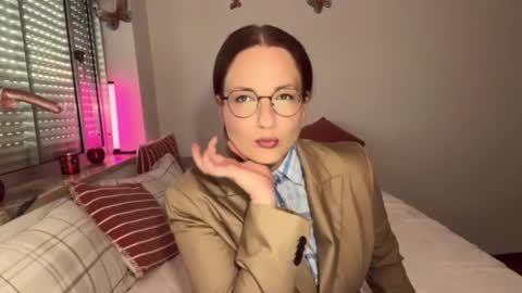 The cutest model on this site online show from June 8, 7:37 pm