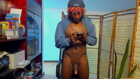 onyxart online show from March 13, 10:13 pm