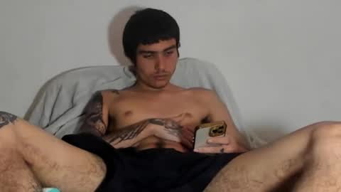 onzas_ online show from March 3, 7:21 pm