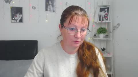 Vanessa online show from October 3, 7:27 am