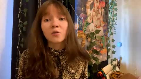 Leslie online show from June 7, 2:00 pm