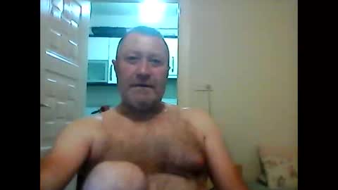 orhansakar12 online show from May 30, 9:46 pm