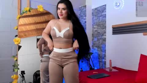 Oriana online show from November 12, 6:54 pm