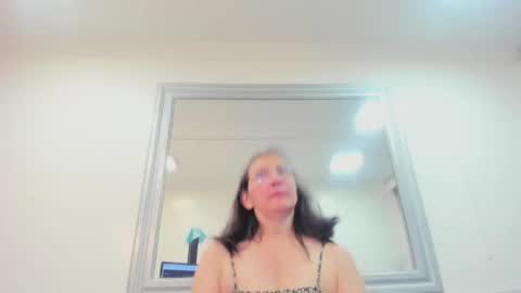 Oriana  online show from April 1, 1:41 pm