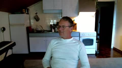 orimalike online show from January 9, 3:01 pm