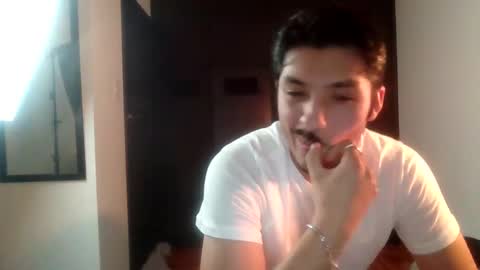 orlok19 online show from December 22, 1:34 am