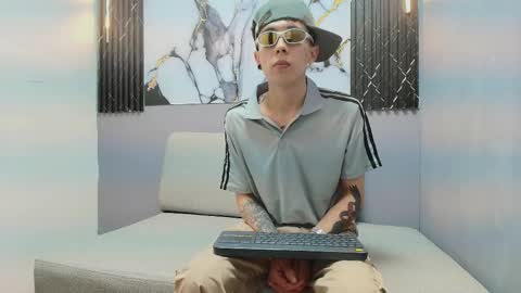orus_241 online show from October 14, 7:50 pm