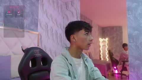 osamu_tay online show from February 26, 11:35 am