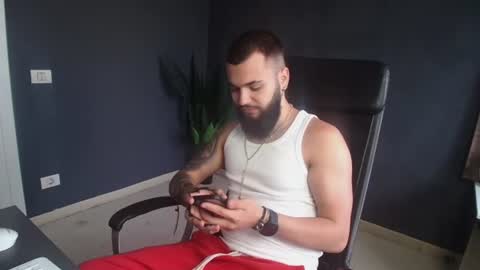 OscarWills online show from July 16, 5:00 am