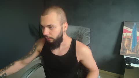 OscarWills online show from June 22, 4:20 am