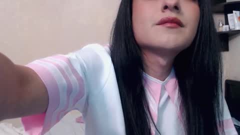 RACHEL CHOW online show from November 8, 7:55 am