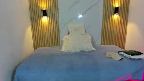 Otto Andrew online show from March 12, 11:19 pm