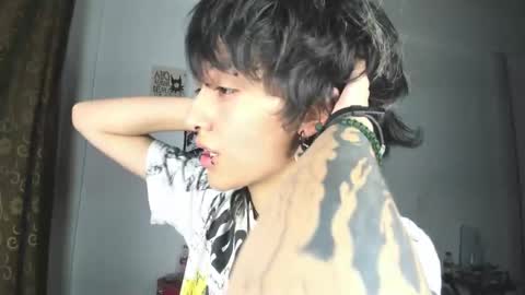 Otto 3 online show from December 16, 12:40 am