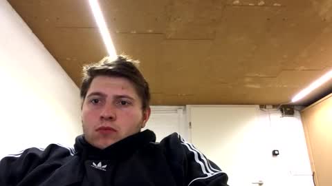 outflayd online show from January 5, 6:00 pm