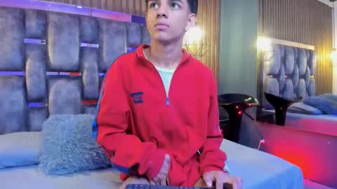 Owen Johnson online show from February 2, 12:12 pm