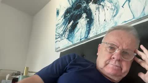 ozhairybearxxxx online show from May 27, 2:19 am