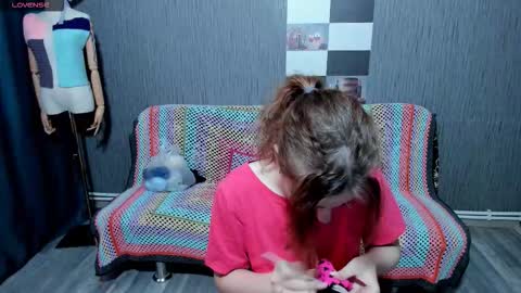 Ella online show from September 27, 7:28 am