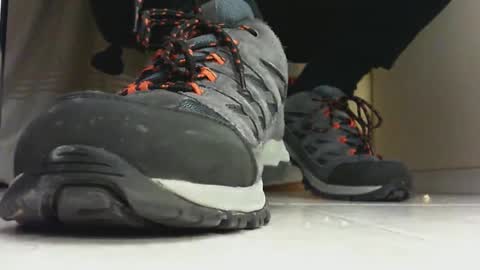 Snapshot of pablomenesssl chatting on March 2, 8:40 pm Pablo Meness online show from March 2, 8:40 pm