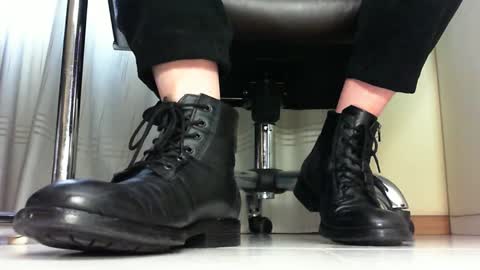 Snapshot of pablomenesssl chatting on January 29, 1:07 pm Pablo Meness online show from January 29, 1:07 pm