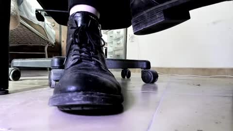 Pablo Meness online show from May 11, 12:23 pm