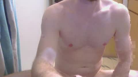 pale_wanderer online show from March 8, 9:41 pm