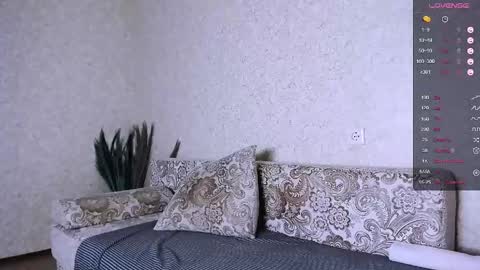 Polina online show from May 10, 4:19 am