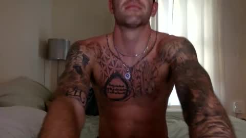 palmflacco online show from April 30, 6:02 pm