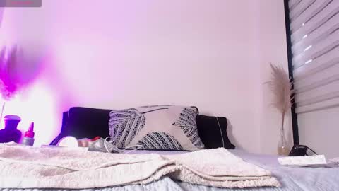 Pamela online show from October 27, 7:58 pm