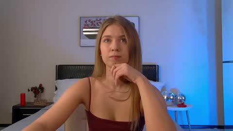 Pamela Blair online show from February 3, 9:24 am