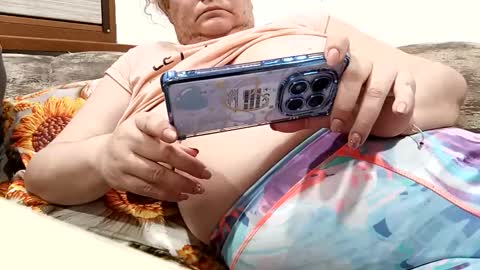 angel hris online show from April 1, 6:49 pm