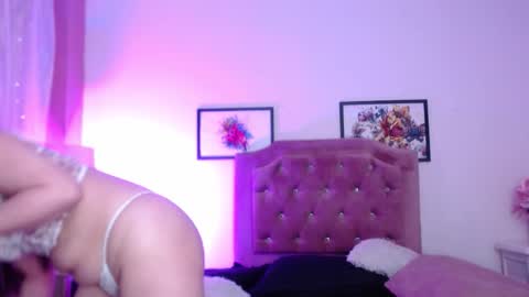 Pamela online show from February 13, 8:01 pm