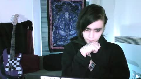 In bio online show from March 20, 12:26 am