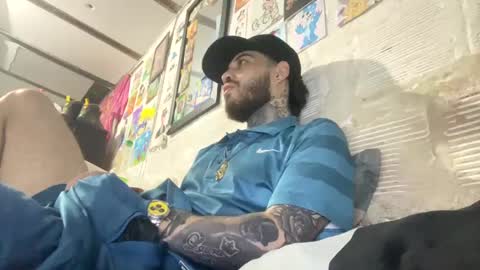 Snapshot of panthers_room chatting on March 11, 10:53 pm panthers_room online show from March 11, 10:53 pm