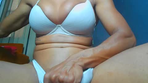 PAOLLA 23CM online show from July 21, 8:22 pm