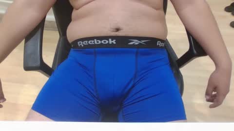 Snapshot of papimexicano703 chatting on December 4, 11:41 pm papi mexicano en boxers online show from December 4, 11:41 pm