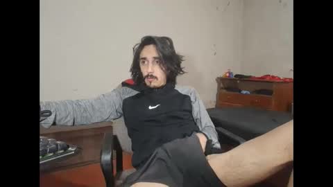 Snapshot of papito20cm chatting on December 2, 7:08 am Lau online show from December 2, 7:08 am