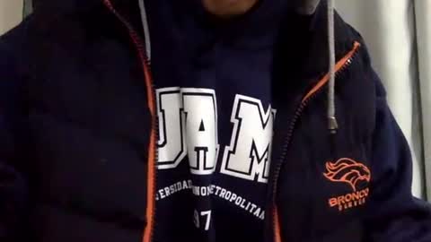 Snapshot of papy_dani33 chatting on January 5, 3:34 pm papy_dani33 online show from January 5, 3:34 pm