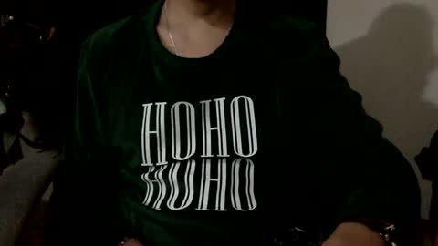 Snapshot of papy_dani33 chatting on September 15, 7:32 am papy_dani33 online show from September 15, 7:32 am