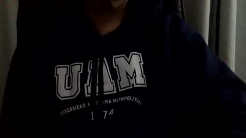 Snapshot of papy_dani33 chatting on February 20, 7:12 am papy_dani33 online show from February 20, 7:12 am