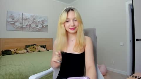 Melena online show from March 5, 8:45 am