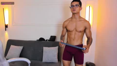 Ryan And Casper online show from November 26, 4:59 pm