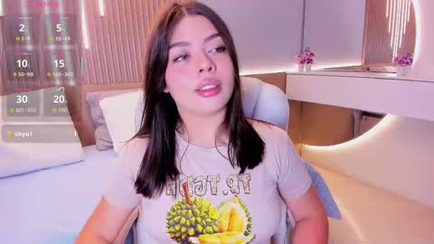 Amy and my doll online show from October 30, 4:13 am