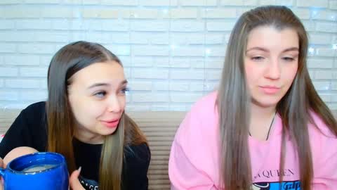 paradisexparadisex online show from February 8, 6:44 pm