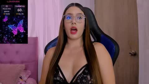 Paris online show from January 11, 6:47 pm