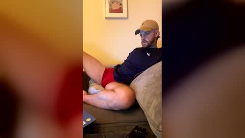 parkertom525 online show from April 13, 7:18 pm