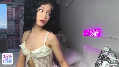 Stacy online show from April 24, 4:09 pm