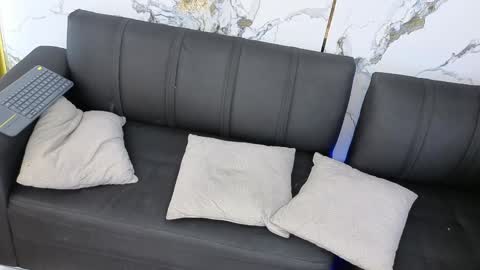 party_with_medellin23 online show from March 29, 10:44 pm