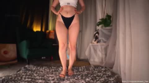 Call me Miss Alice Careful Passion Queen online show from March 24, 2:17 am