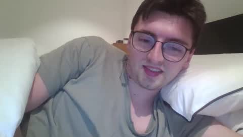 patat1996 online show from March 28, 5:09 am